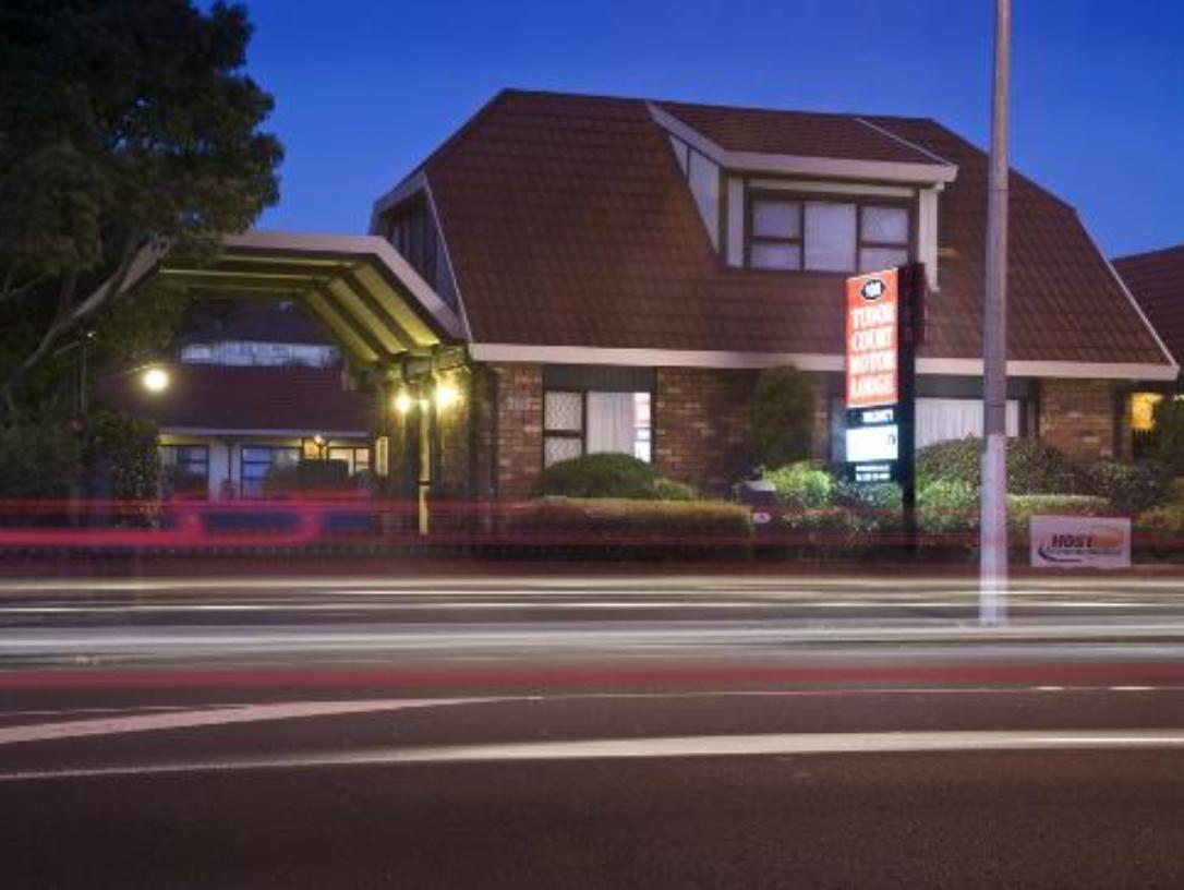 Tudor Court Motor Lodge Окленд Экстерьер фото
